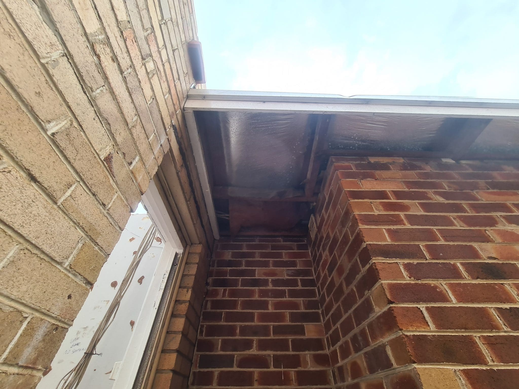 Asbestos Ceiling Removal in Engadine
